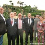 Notre nouveau bureau au 11 novembre 2015.
Au centre de la photo, de gauche à droite :François Doré, Délégué Général Thaïlande, Pierre Barbier, Trésorier, président comité Pattaya, Christian Chevrier, président comité Phuket.
Au deuxième rang en chemise jaune, Claude Jaeck, Délégué Général Chine. De chaque côté, nos amis Michel Calvet (UFE Bangkok) et Elisabeth Zana, (Nat Association).